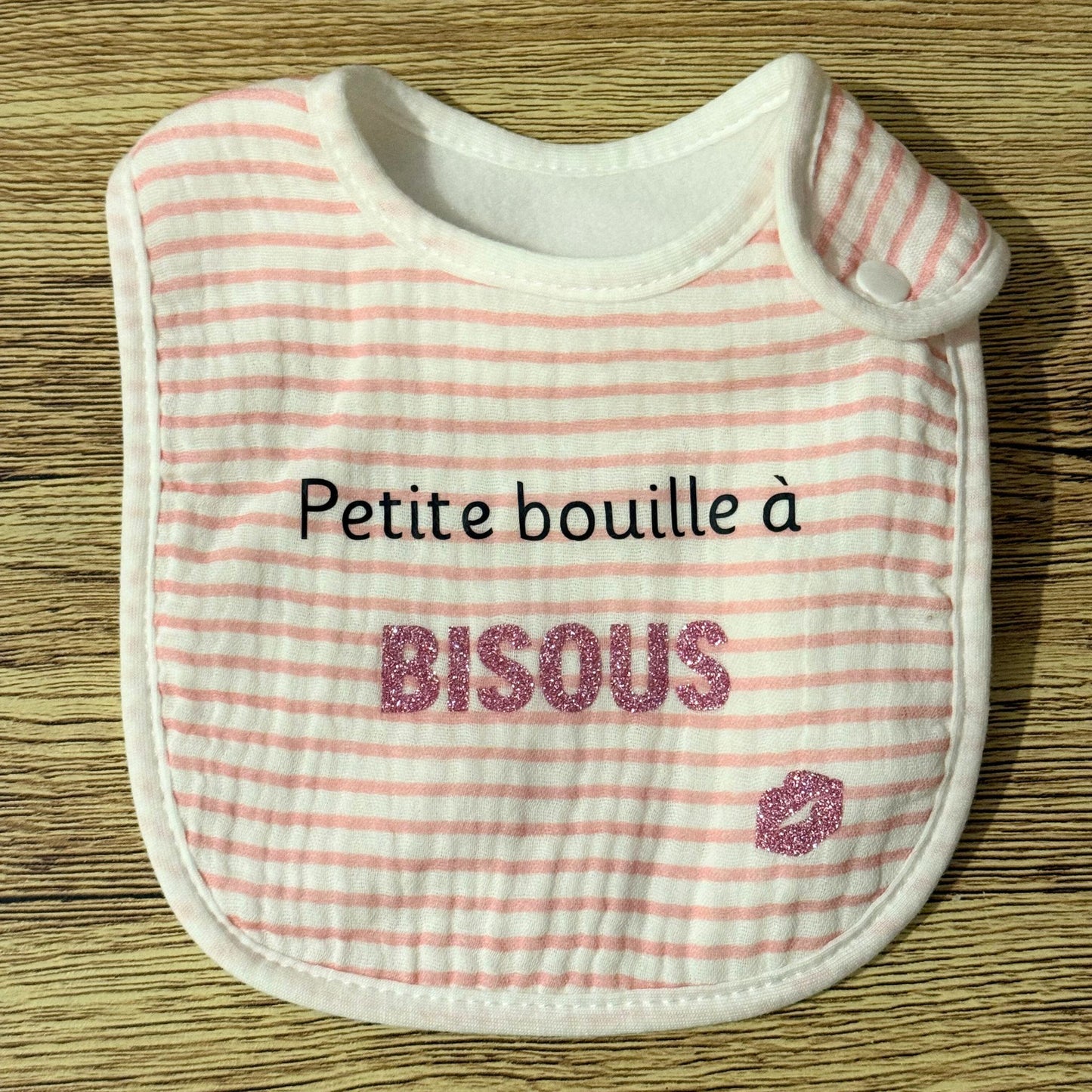 Bavoir « Petite Bouille à Bisous »